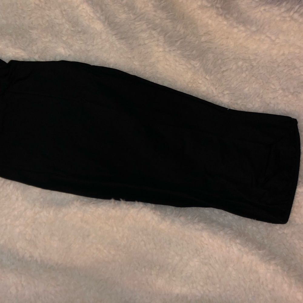 Little Black Bandeau Midi - Picture 6 of 7